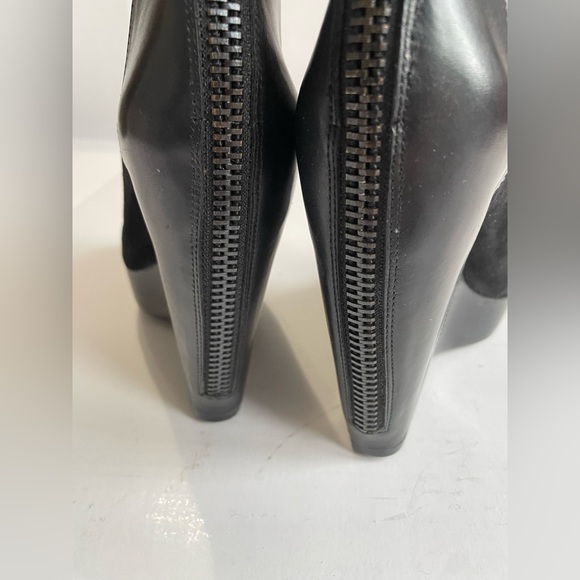 Kenneth Cole My Hope Black Suede/leather Wedge Tall Heeled Boots Size 8 - Picture 8 of 12
